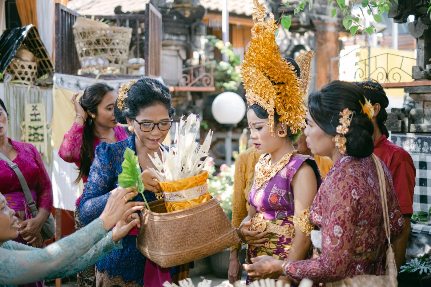 Suasana pawiwahan dan budaya Bali
